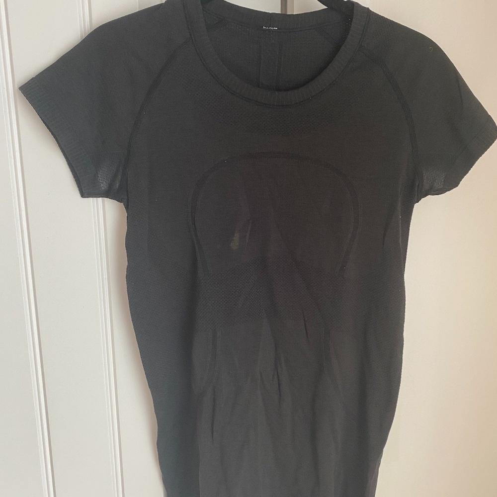 Swiftly Tech Short Sleeve Shirt